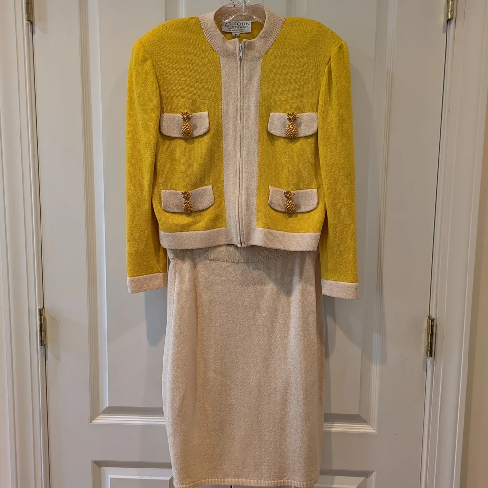 St. John Sportswear By Marie Gray Yellow and Cream Skirt Set- Pinepple Accent - Picture 1 of 12